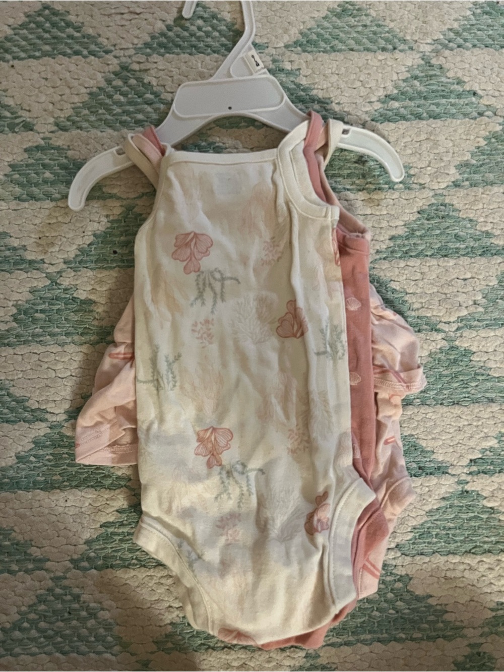 4 set Gerber Soft Floral Pink & Cream Girls' Onesies